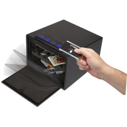 Bulldog Biometric Pistol Vault - Magnum W- Shelf 11.5\